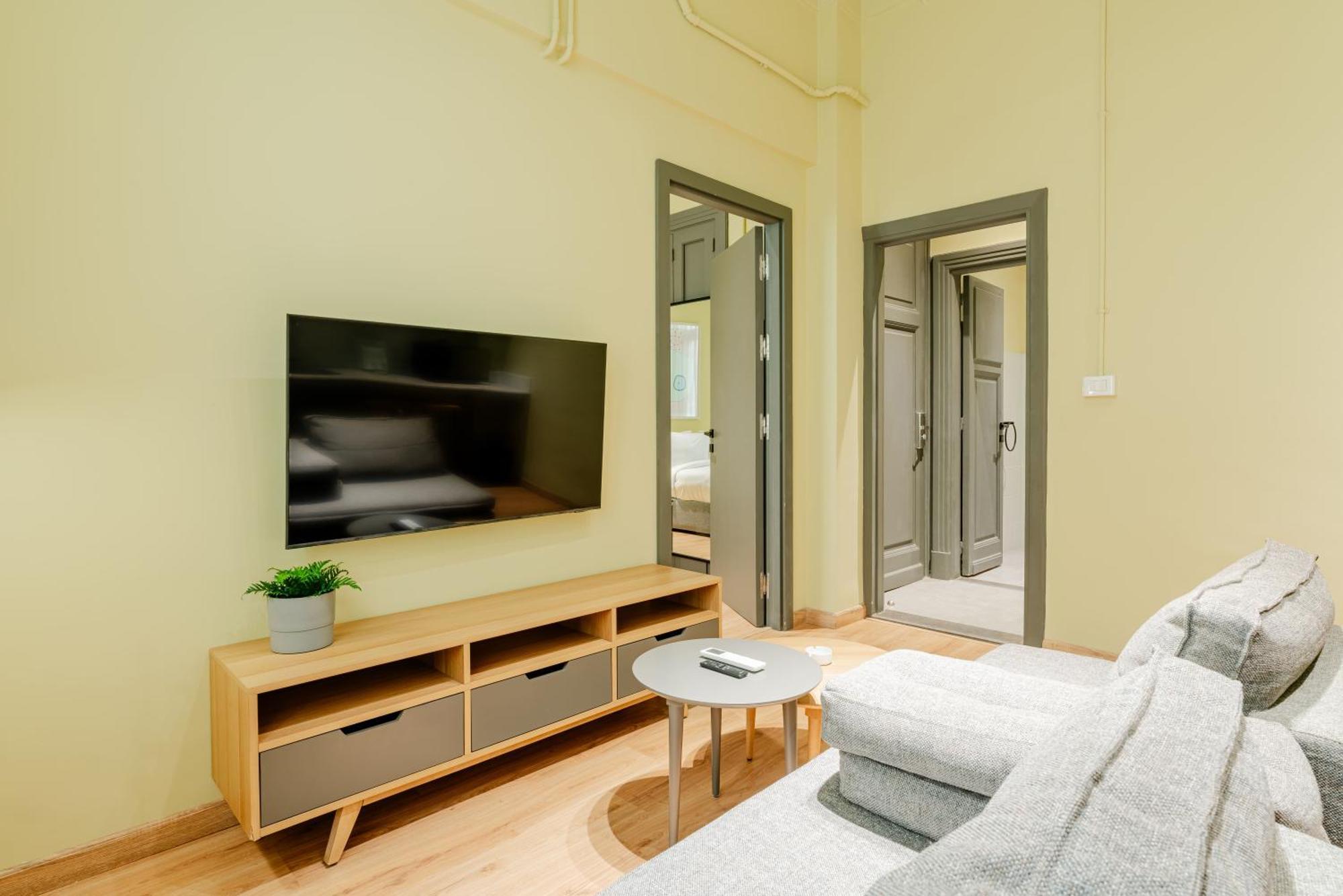 Grey L Studio Apartments Downtown Alexandria Menasce House Eksteriør billede