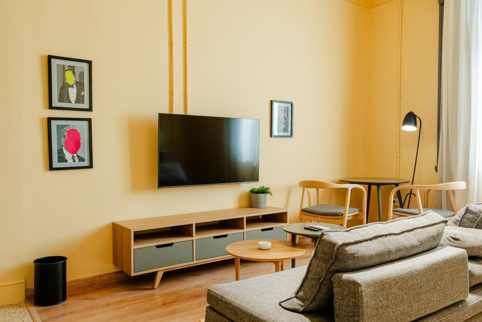 Grey L Studio Apartments Downtown Alexandria Menasce House Eksteriør billede